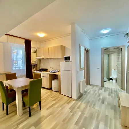 Summerland Nord Apartment Mamaia