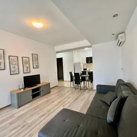 Apartment Summerland Nord Mamaia